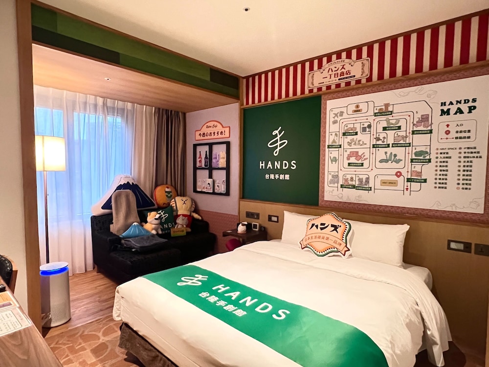 Random Theme Room (Room type/bed type cannot be specified)