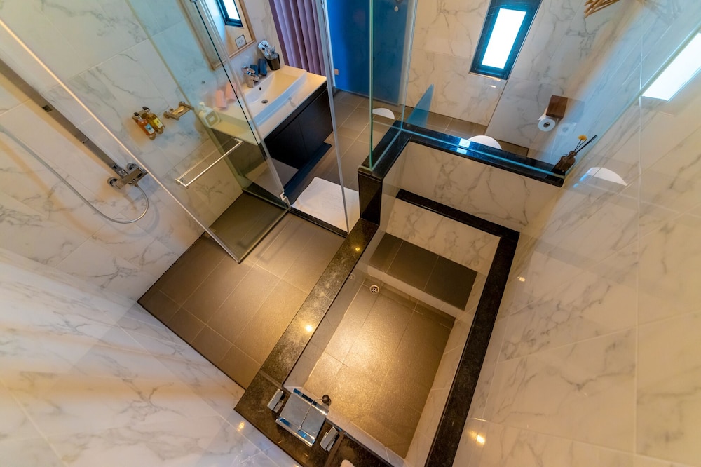 Villa Quadruple Room photo 3