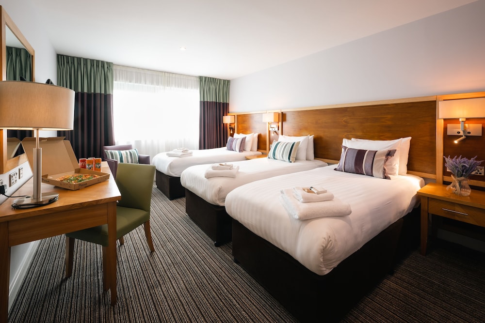 Standard Triple Room - Photo 1