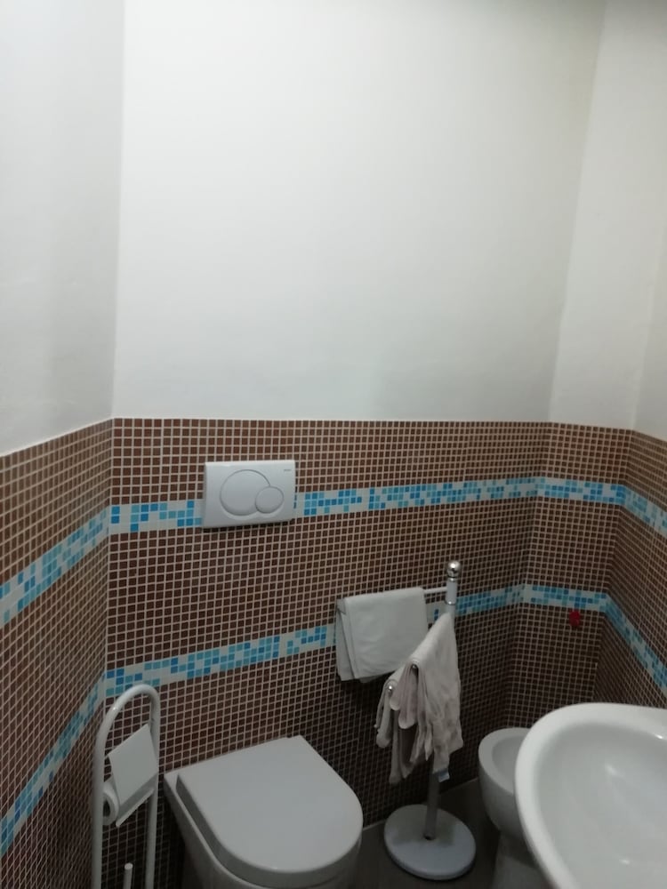 Gemütliches Dachgeschoss mit Parkplatz in Chiavari, Foto 9
