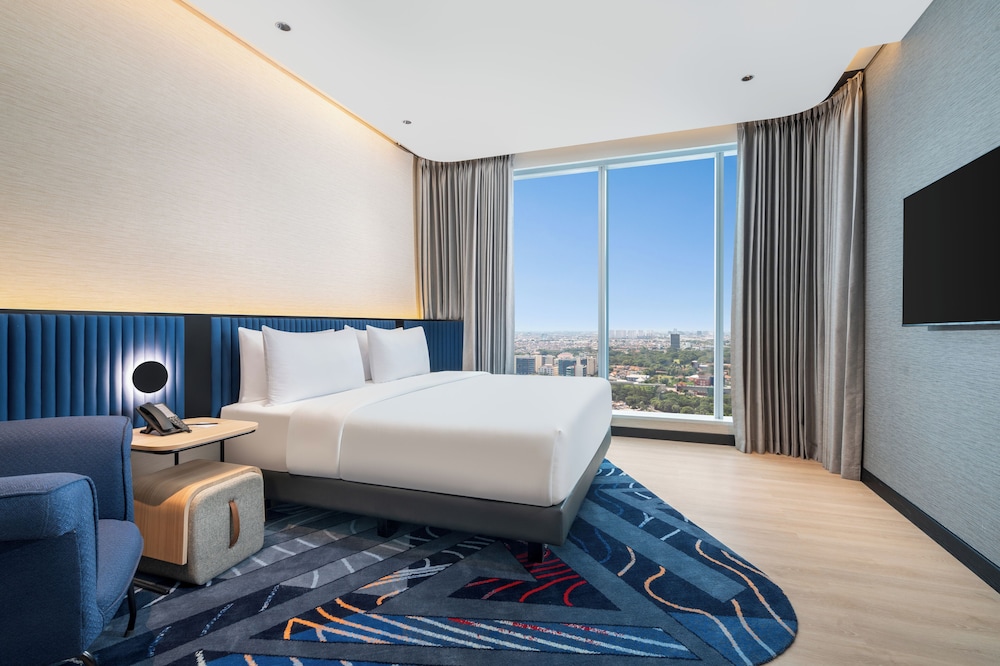 Superior Room, 1 King Bed