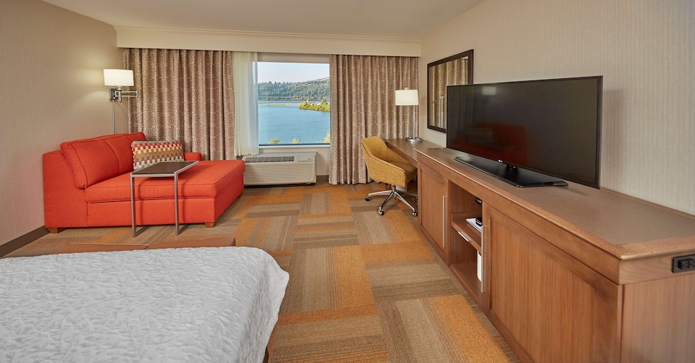 Room, 1 King Bed, Accessible, Non Smoking (Hearing Impaired) photo 3