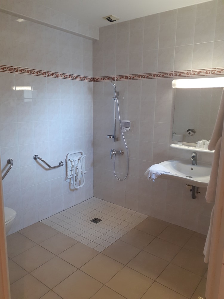 Comfort Triple Room photo 2