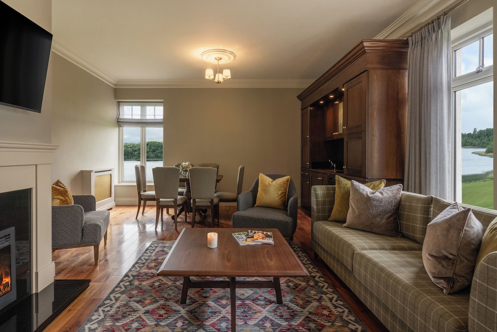 Luxury Double or Twin Room, Lake View (Lodge) photo 3