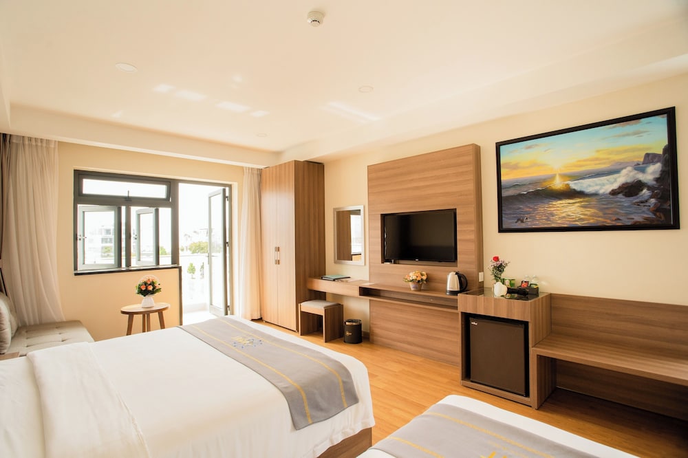 Junior Deluxe Sea View photo 3