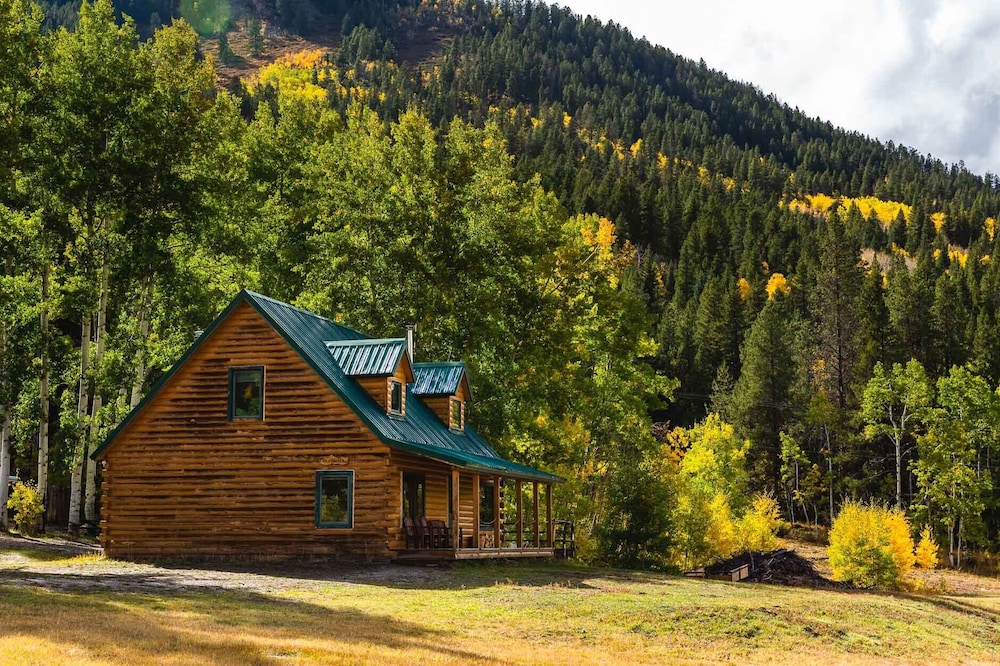 Mountain View Cabin