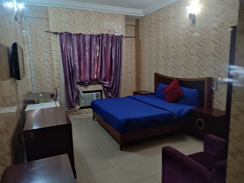 Standard Room - Photo 2