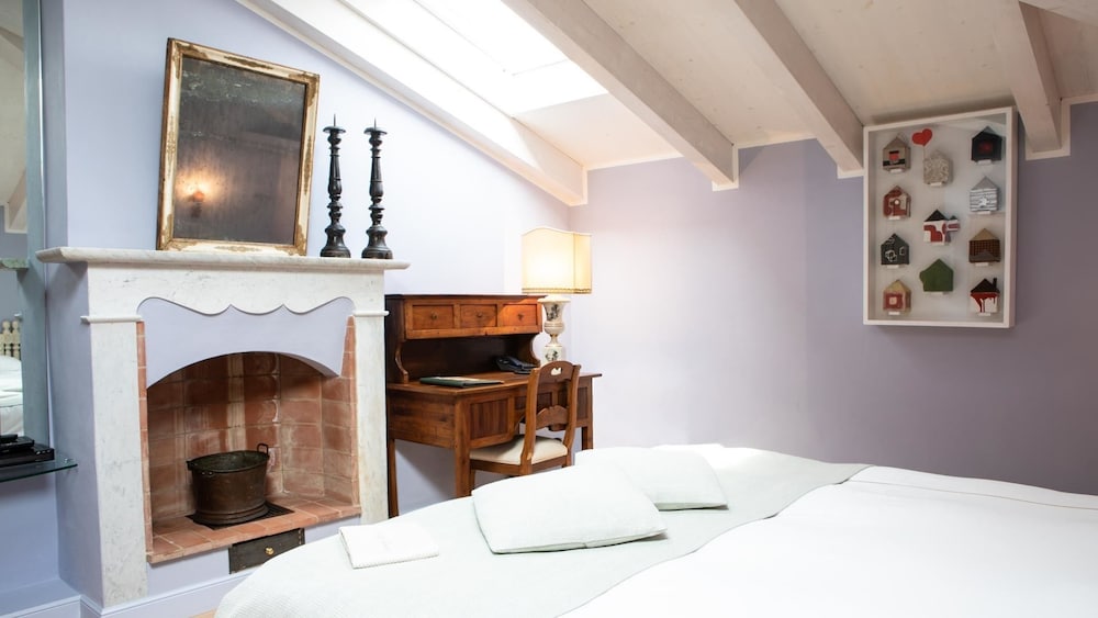 Room photo 2