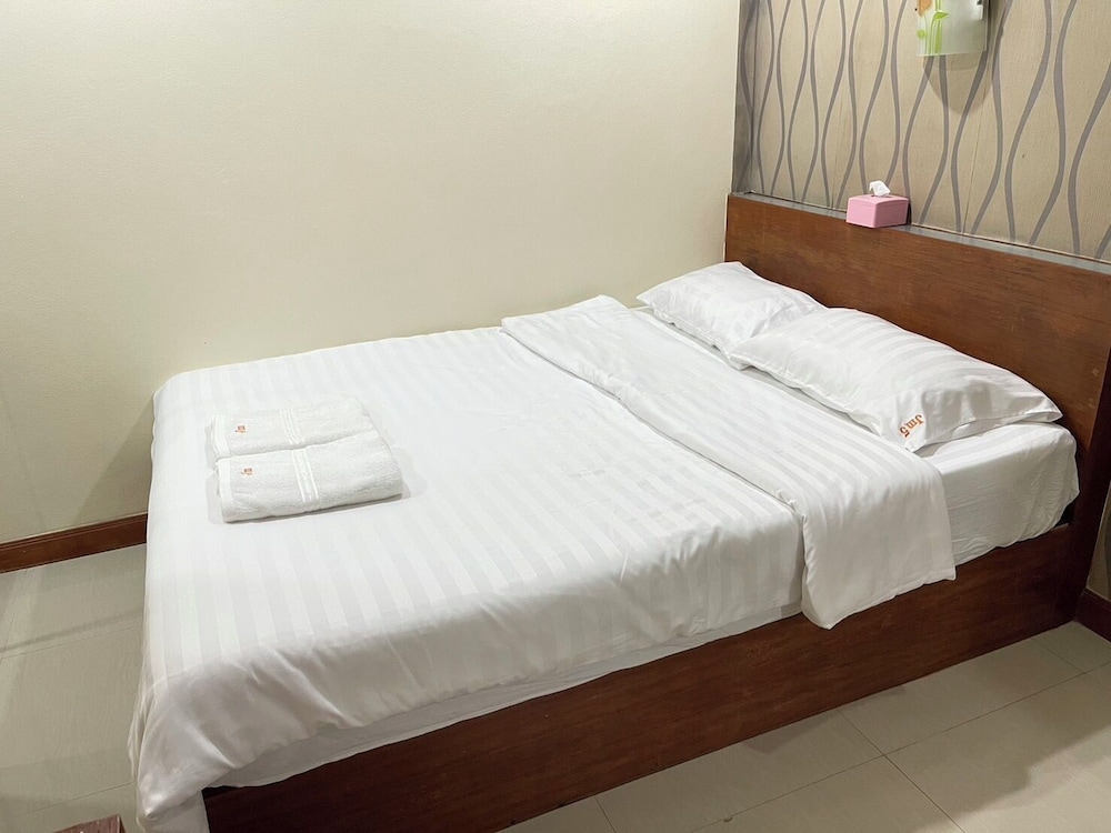 Standard Twin Room photo 2