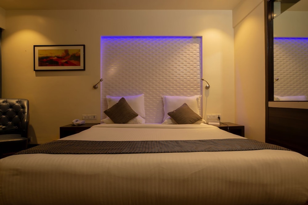 Executive Room photo 2