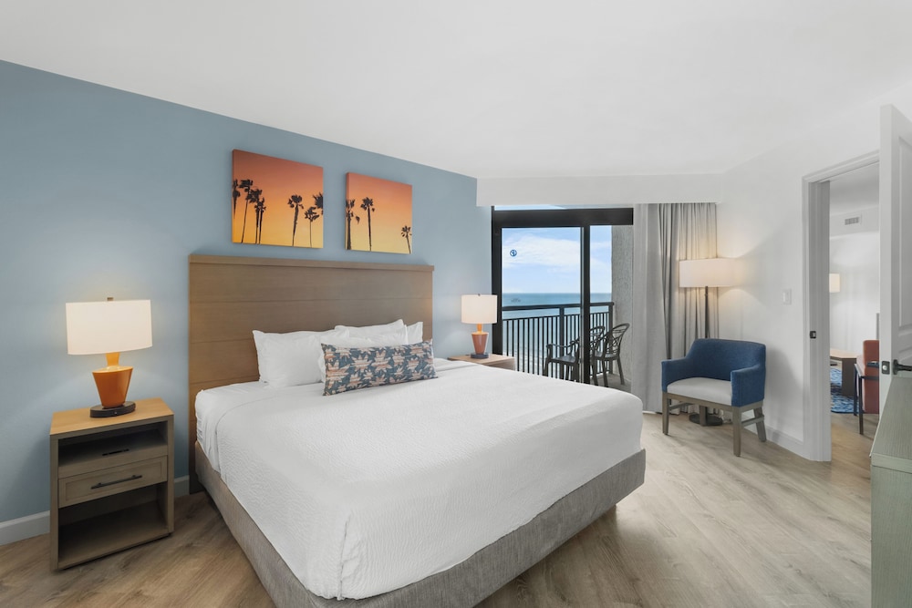 North Tower Ocean View Deluxe Two Bedroom Condo photo 1