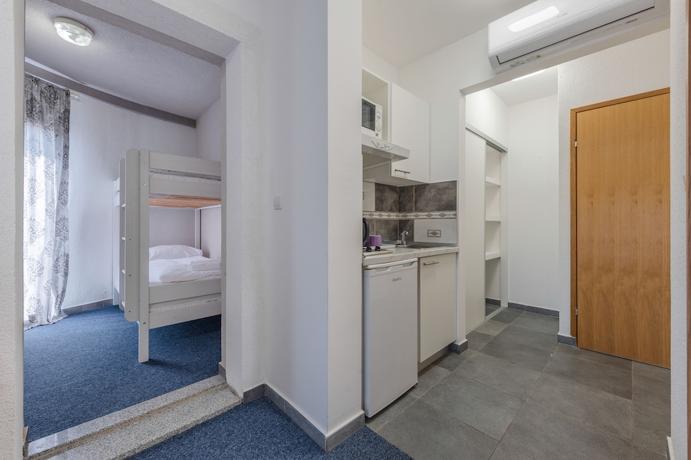 APT Comfort studio with balcony for 4