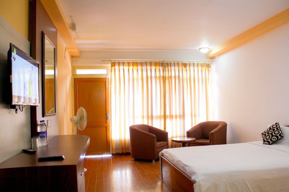 Deluxe Double or Twin Room photo 3