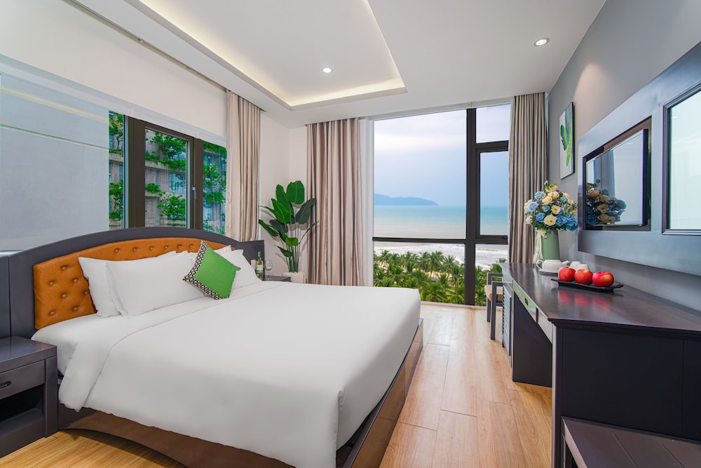 Senior Double Room, Ocean View