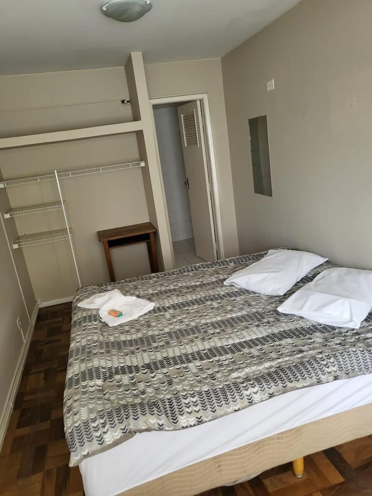 Standard Double Room - Photo 13
