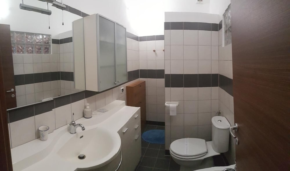Standard Single Room photo 2
