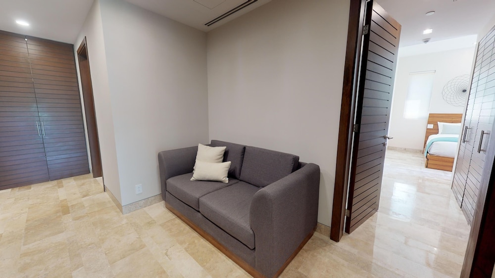 Villa, 3 Bedrooms (Middle floor) - Photo 33