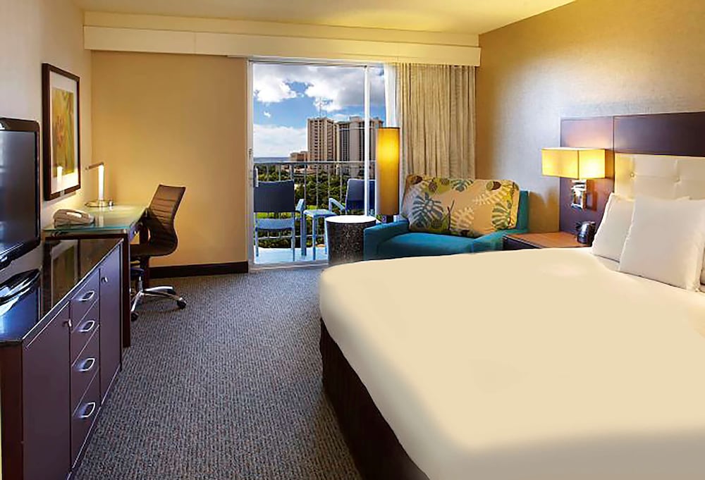 Room, 1 King Bed (Park Ocean View) - Photo 3