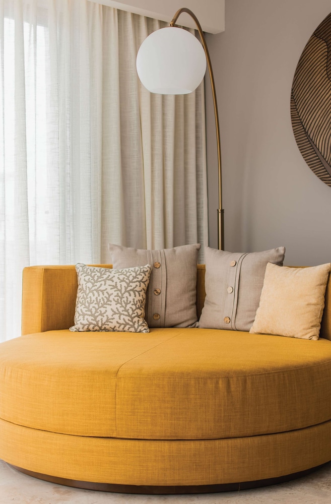 Luxurious Master Suite