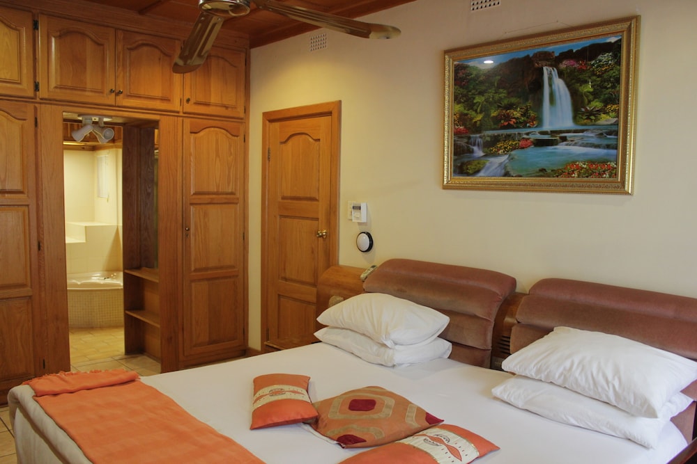 Comfort Double or Twin Room photo 1
