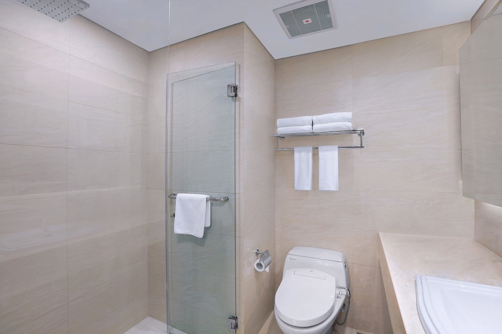 Deluxe Twin Room - Photo 2