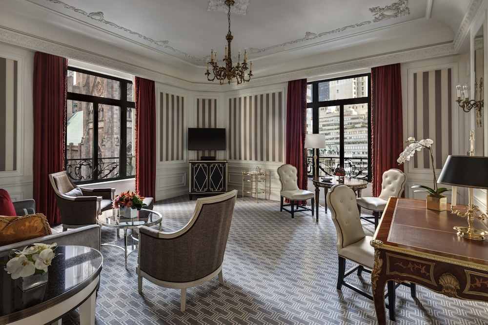 Grand Suite, 1 Double Bed, Corner (Butler Service Included)