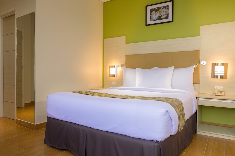 Premier Deluxe Room