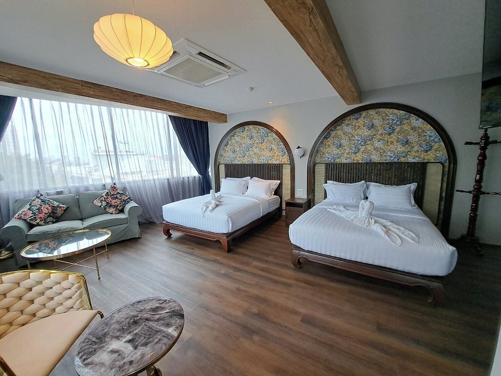 Suite photo 1