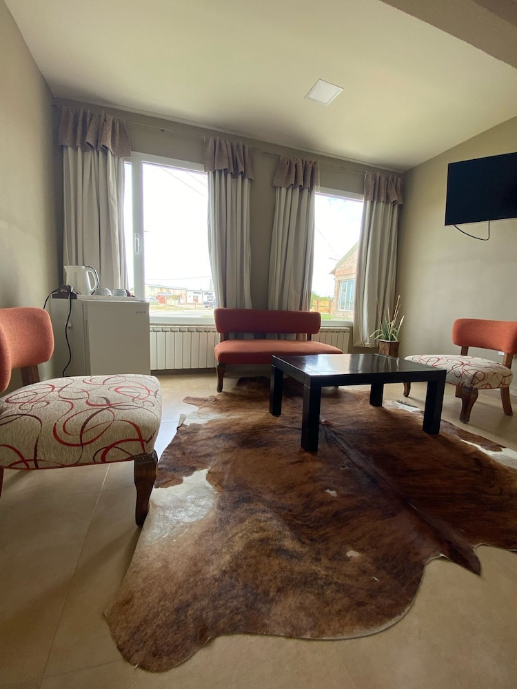 Deluxe Double Room, 3 Bedrooms photo 2