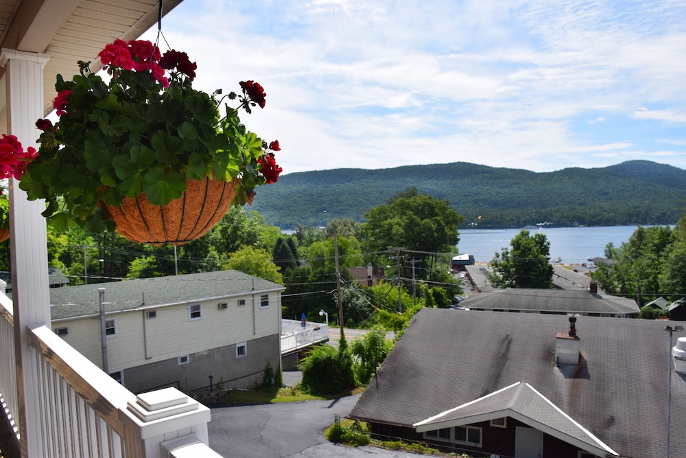Premium Room, 2 Queen Beds, Non Smoking, Lake View photo 3