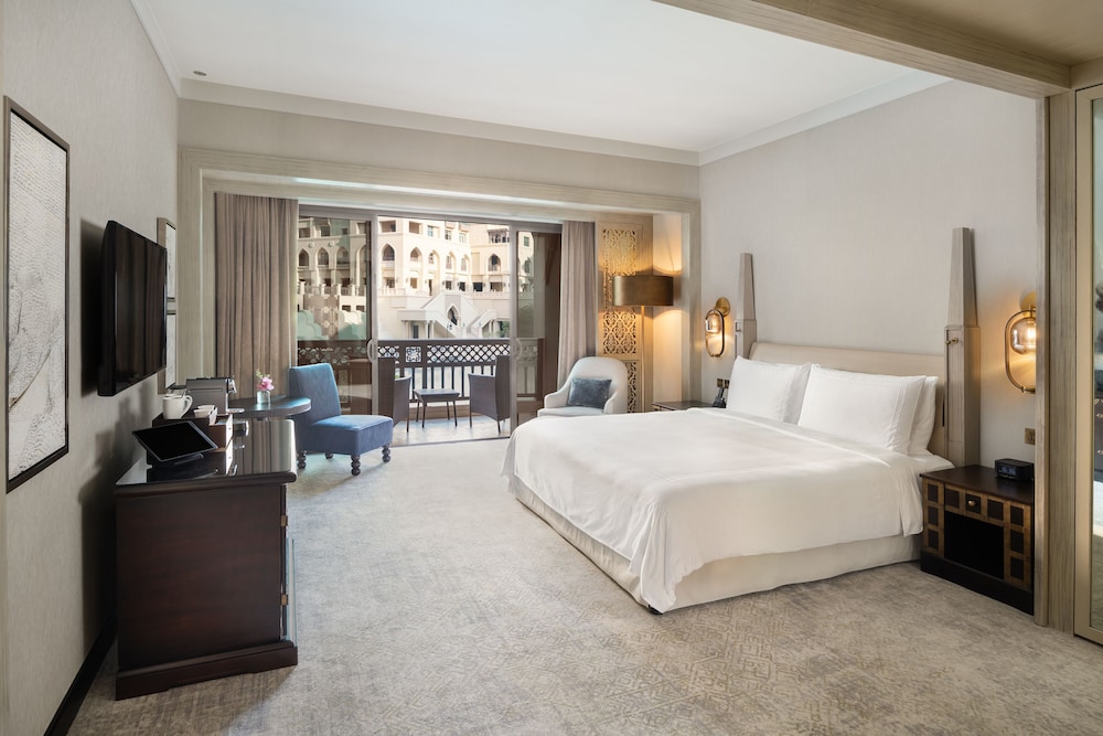 Palace Suite Lake View - Photo 5