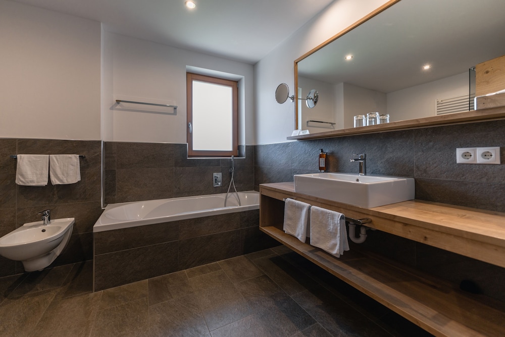Huberhofsuite photo 2