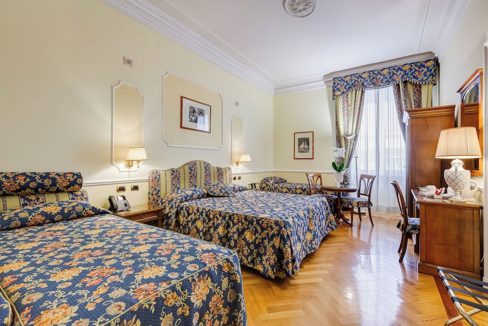 Superior Quadruple Room photo 1