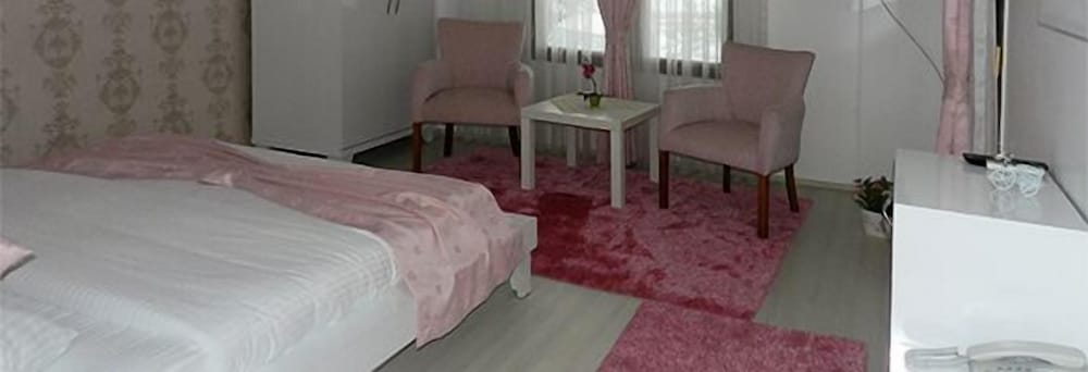Suite, 1 Bedroom photo 3