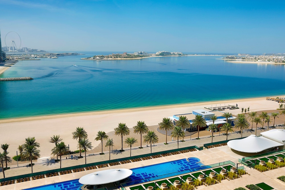 Palm Sea View Room with 2 Double Beds Private Balcony, Direct Access to Beach