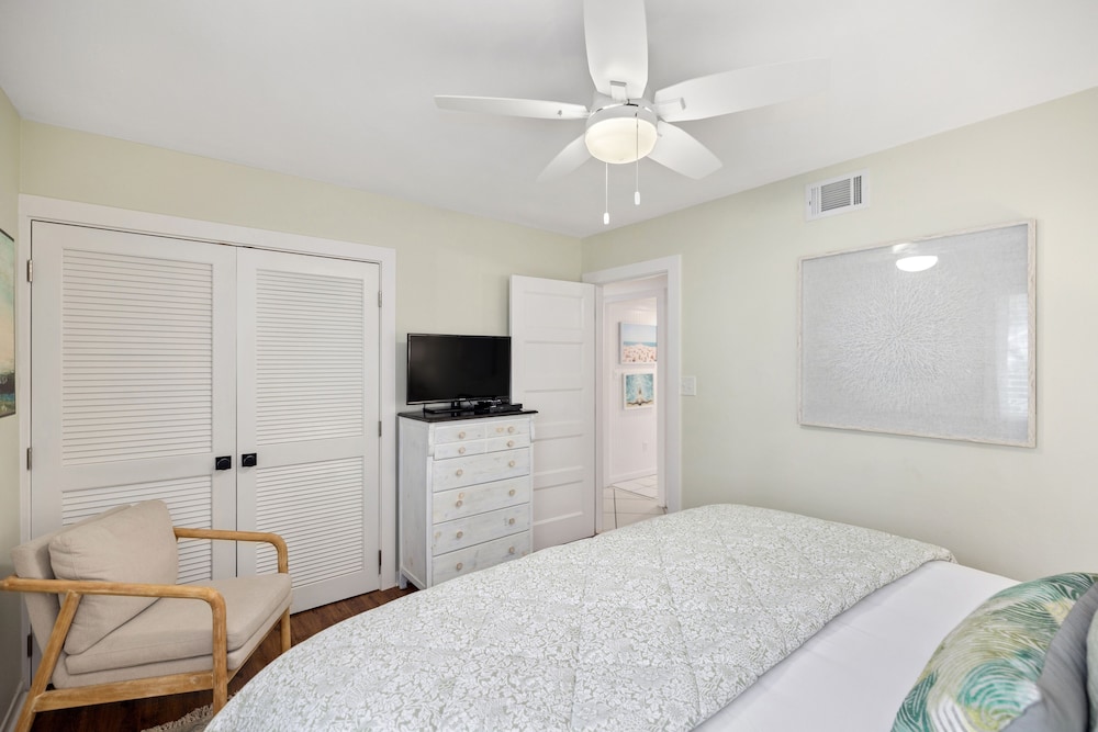 House, 4 Bedrooms photo 1