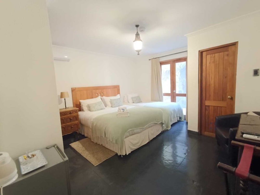 Classic Double Room, 1 Bedroom, Mountain View (1) photo 1