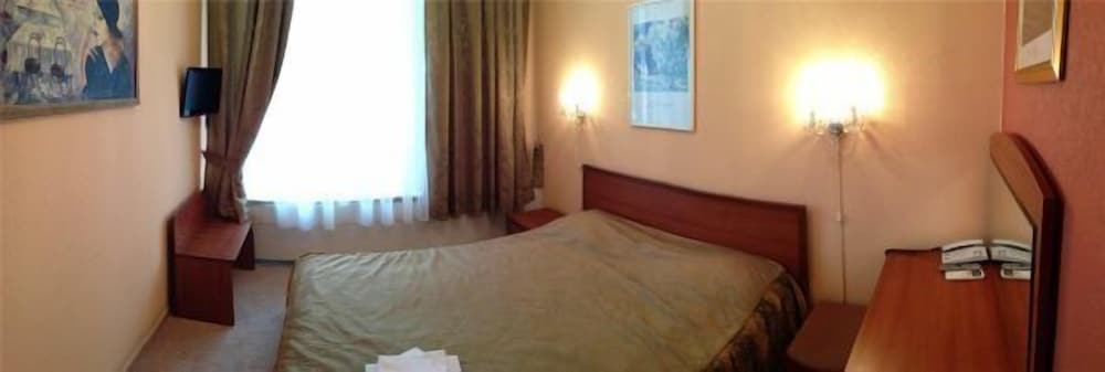Standard Double Room photo 3