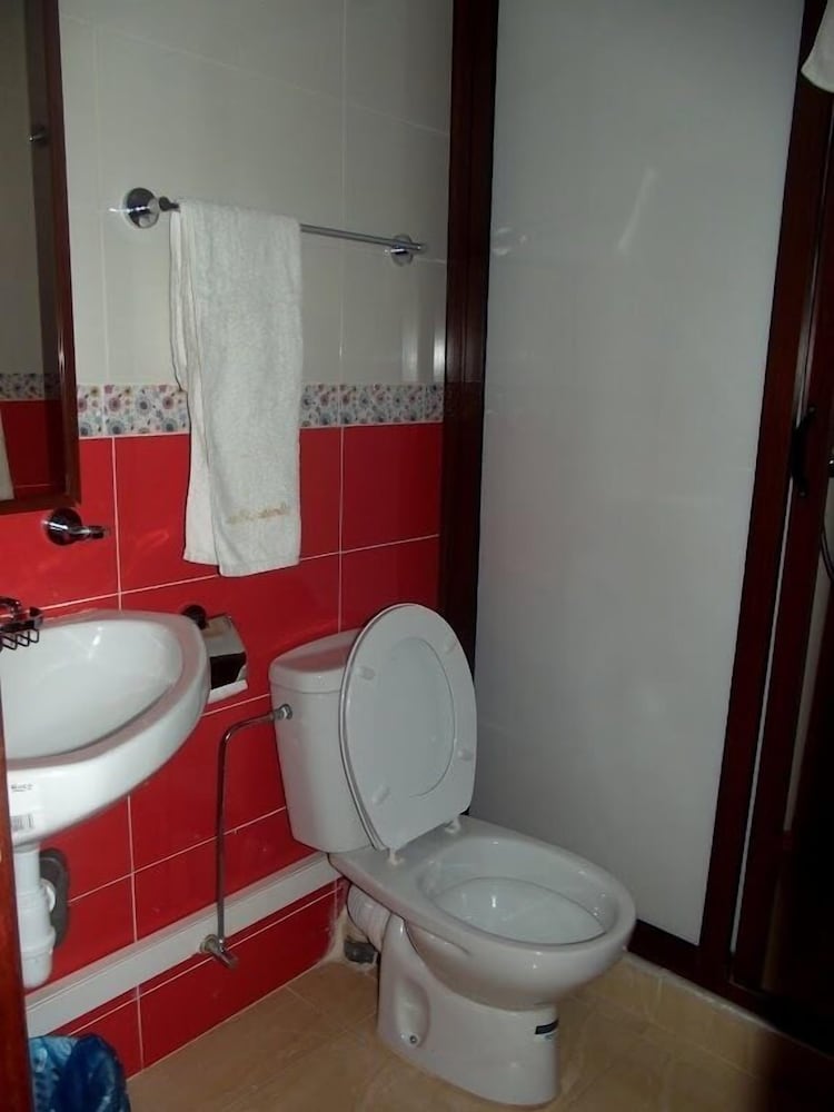 Basic Single Room photo 3