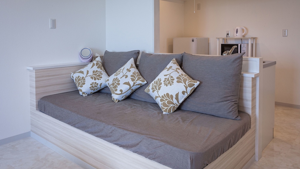 Suite - Photo 6