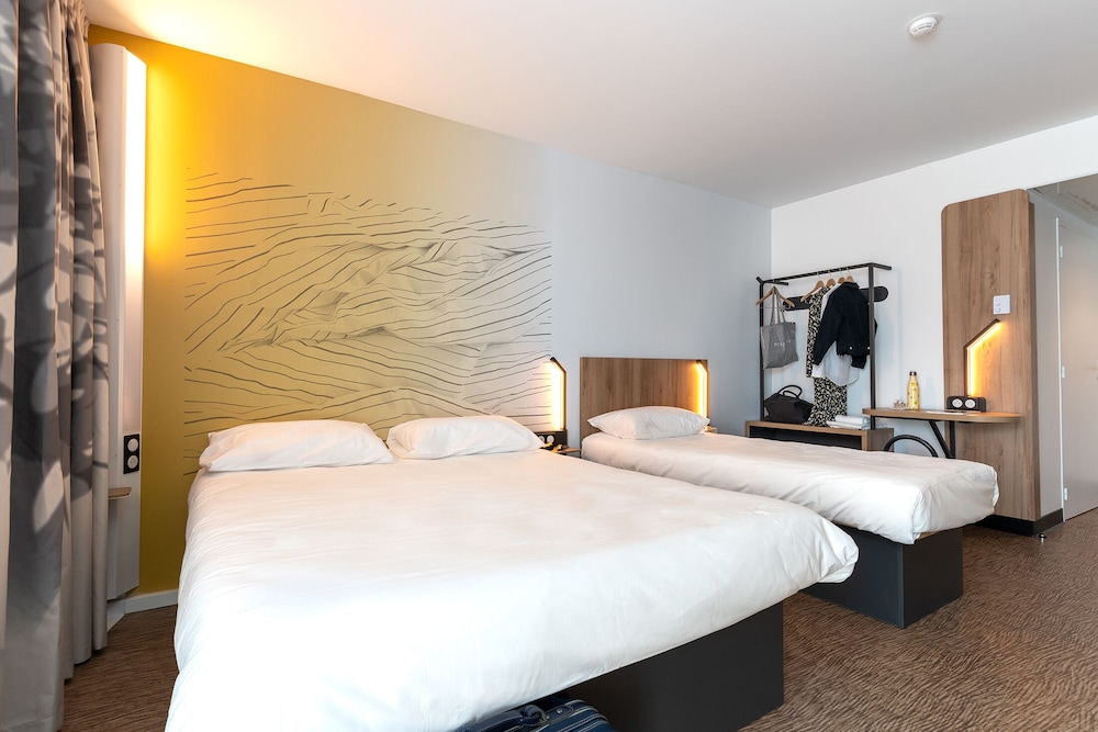 Double Room - Photo 6