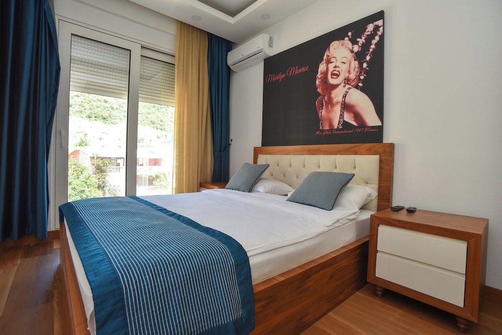 Standard Apartment, 1 Bedroom, Balcony, Mountain View photo 1