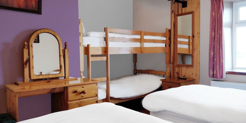 Quadruple Room, Private Bathroom, Sea View photo 1