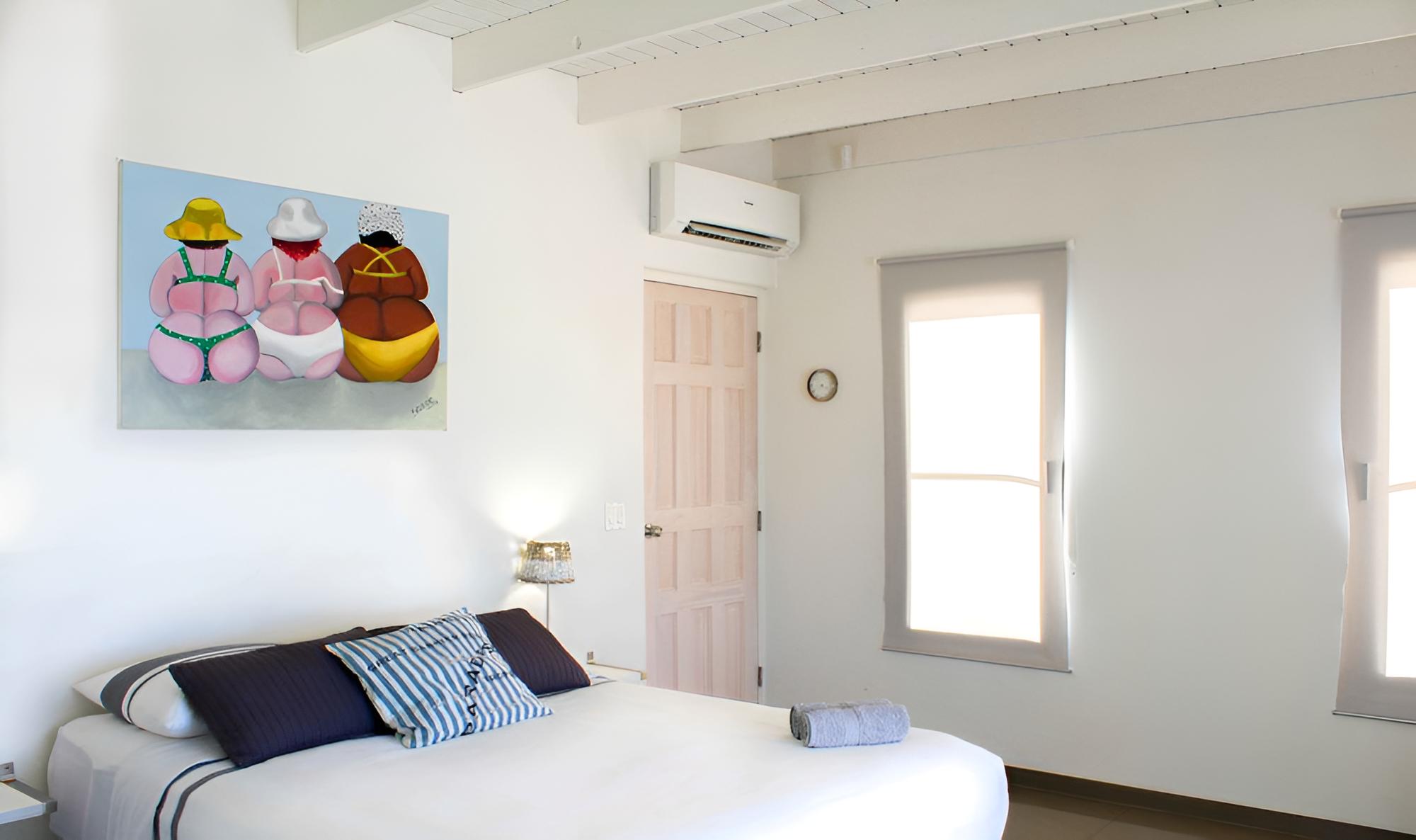 Villa photo 1