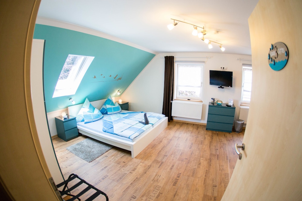 Apartment (Wasserzimmer) photo 2