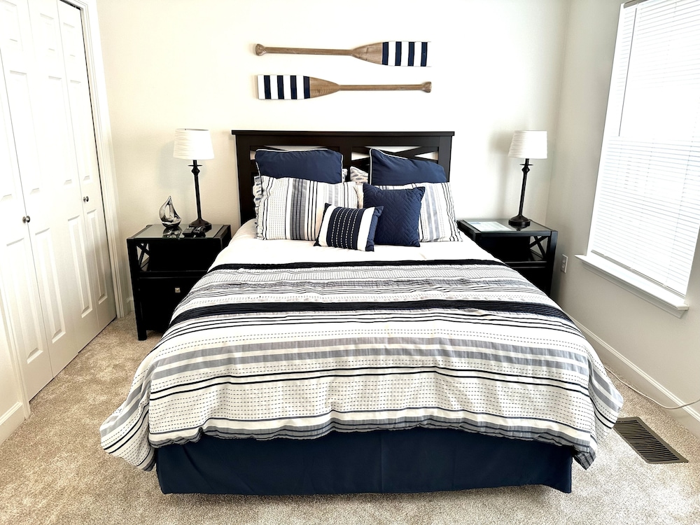 Townhome, 2 Bedrooms photo 1