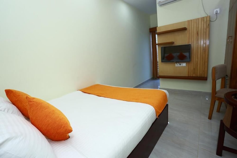 Deluxe Single Room