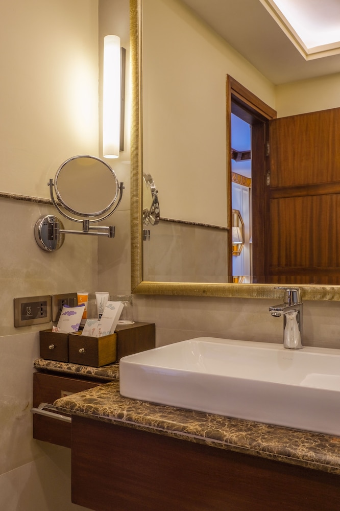 Luxury Room photo 2