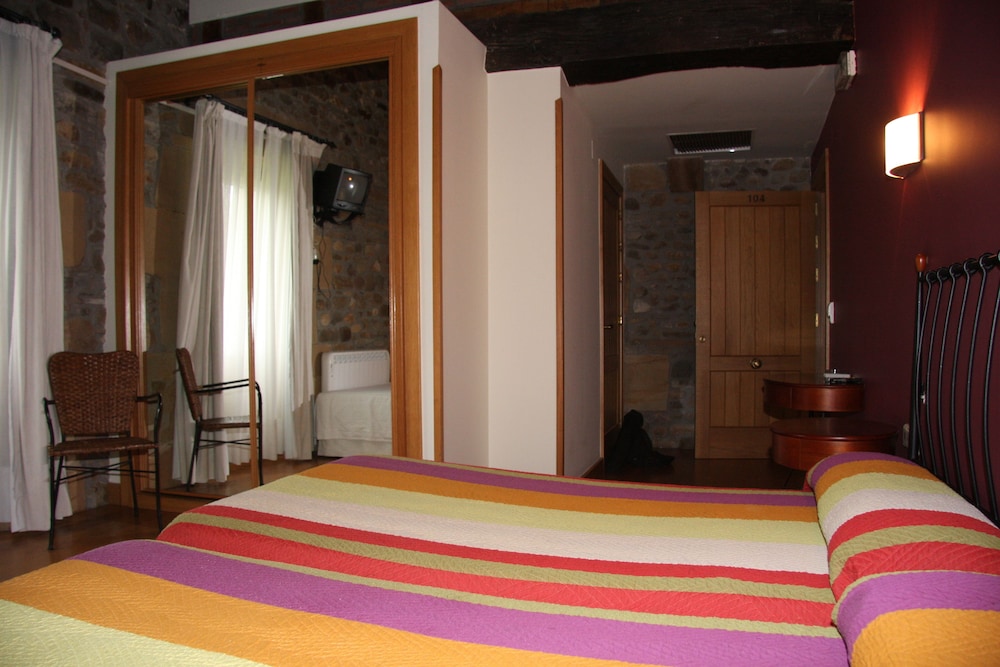 Double Room - Photo 1