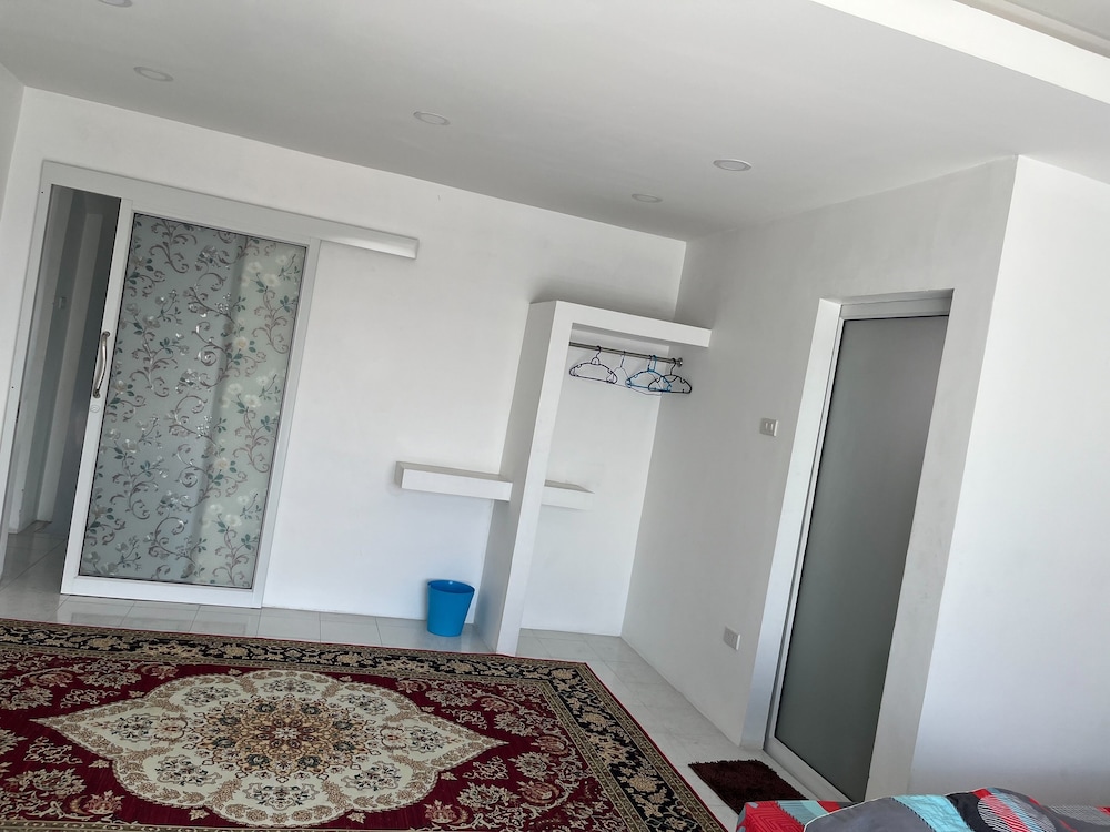 Double Room, Balcony, City View photo 2